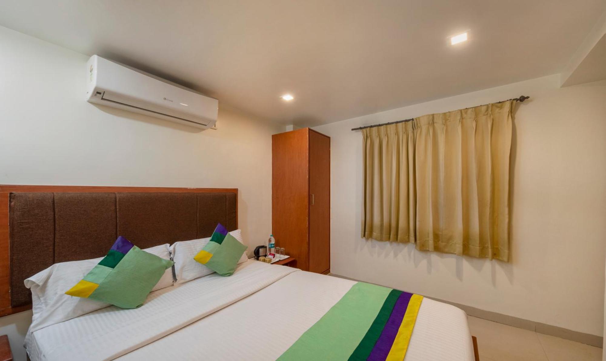 فندق Treebo Sam Residency كويمباتور المظهر الخارجي الصورة