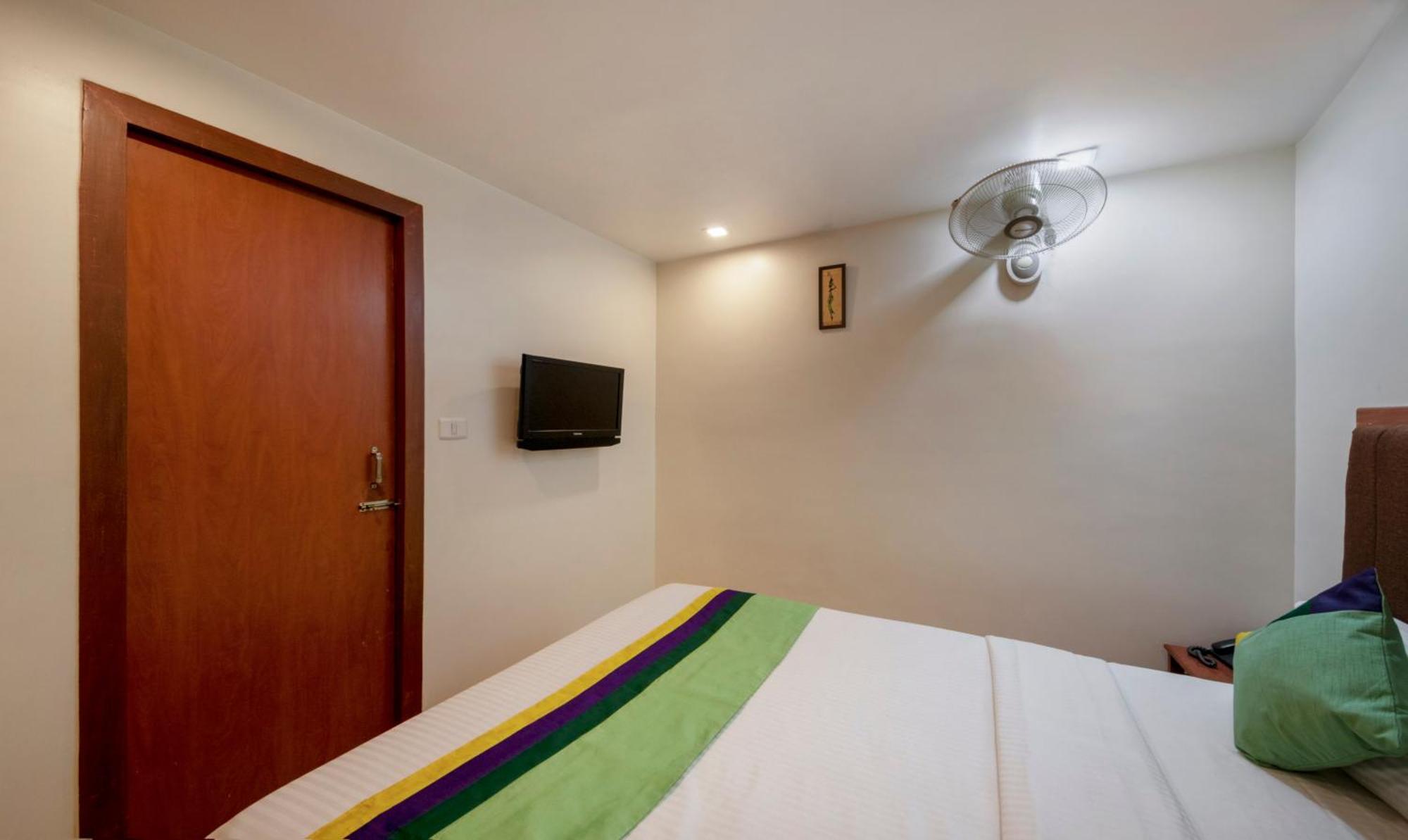 فندق Treebo Sam Residency كويمباتور المظهر الخارجي الصورة