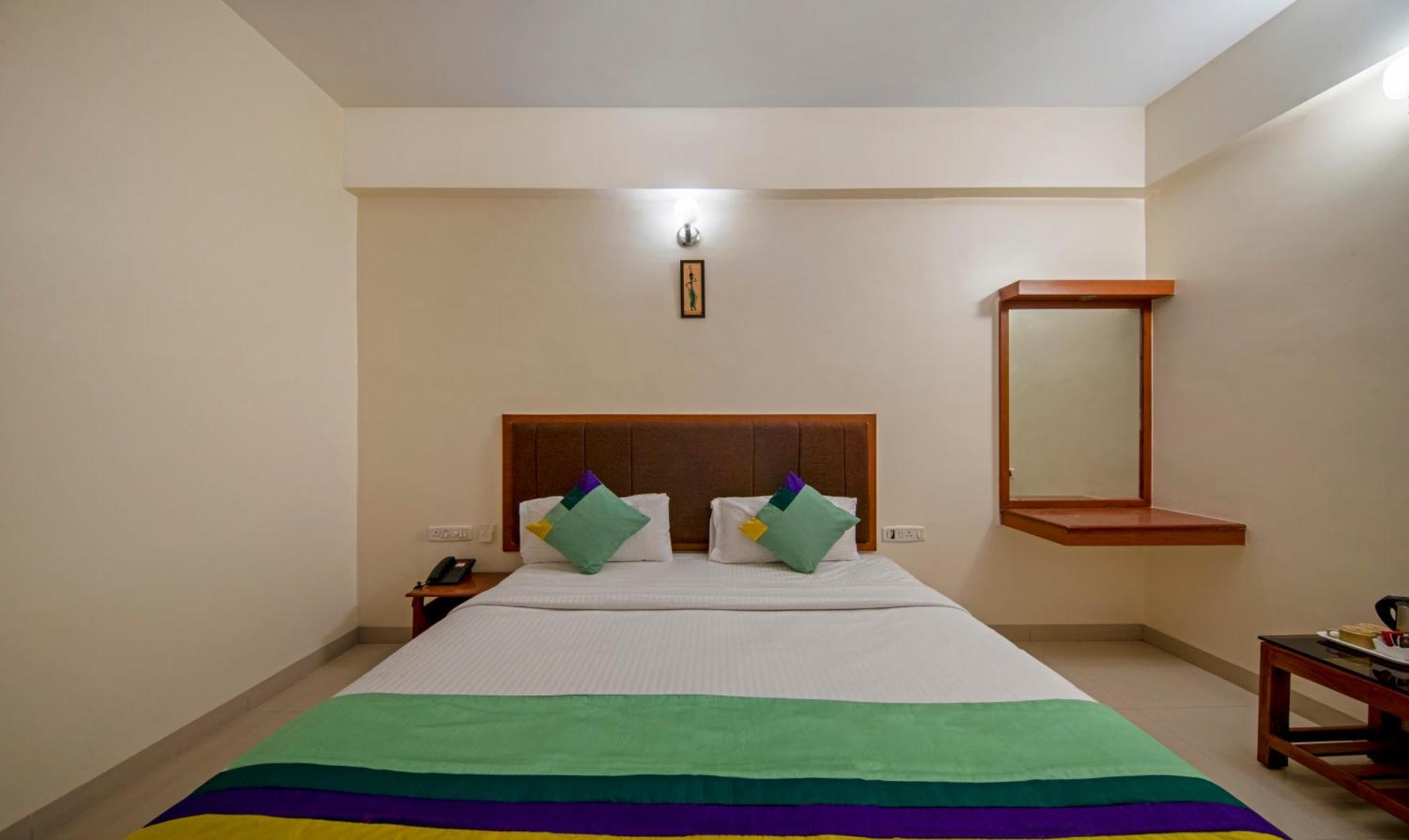 فندق Treebo Sam Residency كويمباتور المظهر الخارجي الصورة