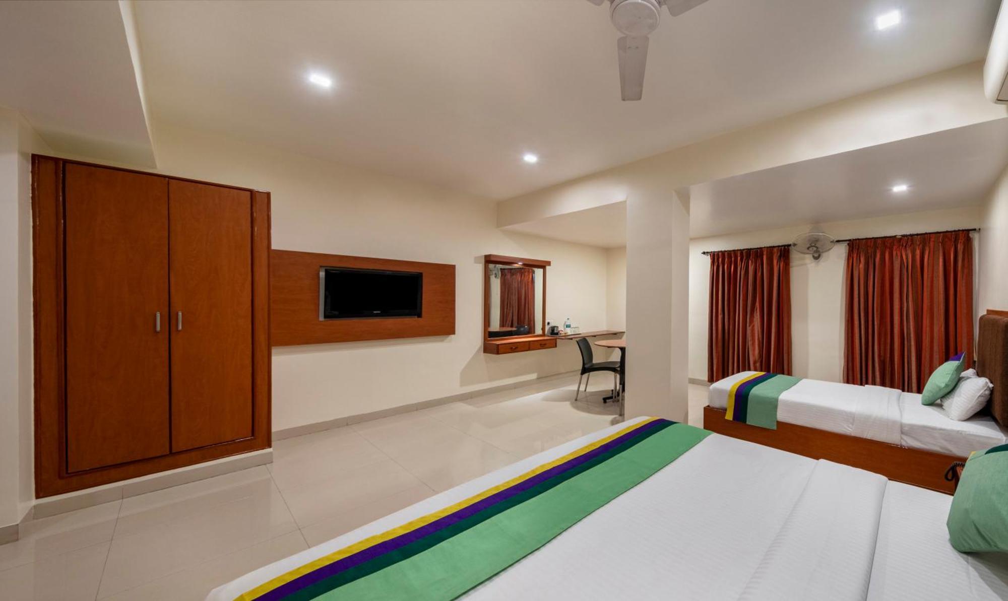 فندق Treebo Sam Residency كويمباتور المظهر الخارجي الصورة