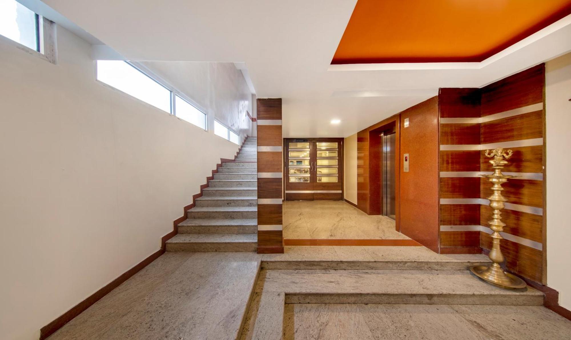 فندق Treebo Sam Residency كويمباتور المظهر الخارجي الصورة